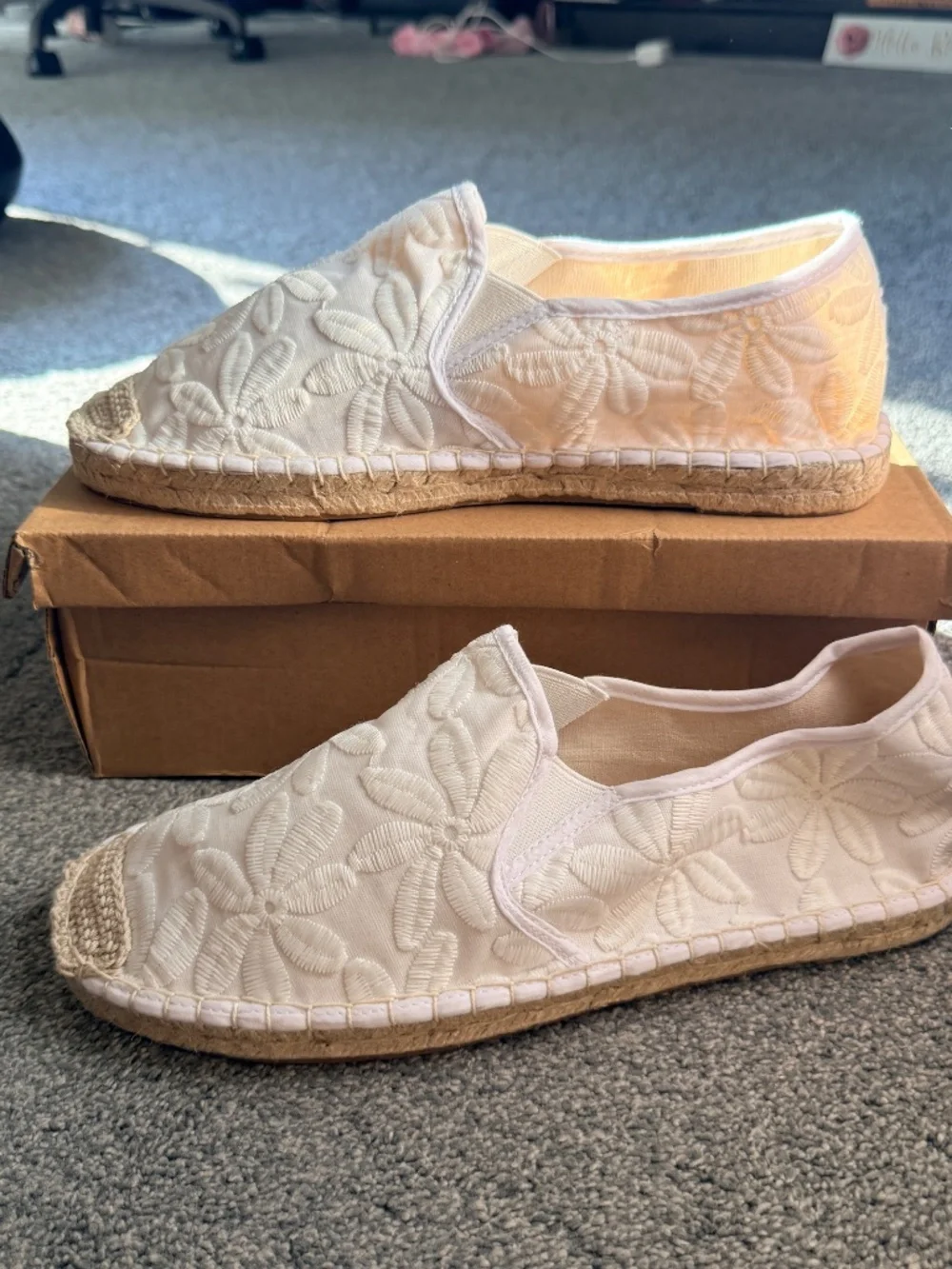 Women's White and Cream Espadrilles NIB